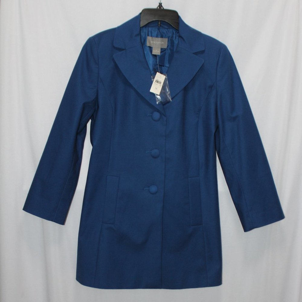 Beautiful Ann Taylor Lady Coat!